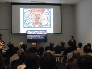 吉田勝二さんの体験を伝える紙芝居の上演