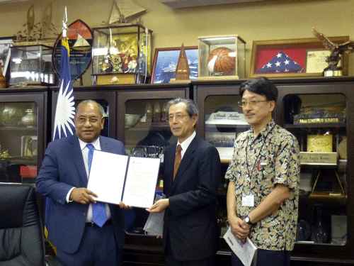 Courtesy visit to President Loeak