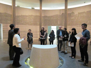International students from ICU visit The Hall of Remembrance