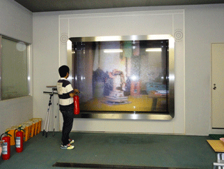 消火器の噴射を体験