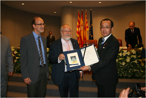 「第32回平和賞」授賞式（2011年11月9日）