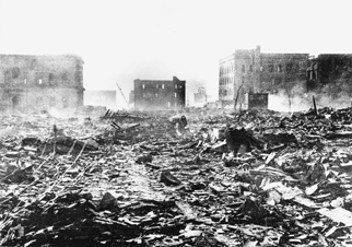 被爆翌日の本通（1945年（昭和20年）8月7日, 撮影　岸田貢宜／提供　岸田哲平