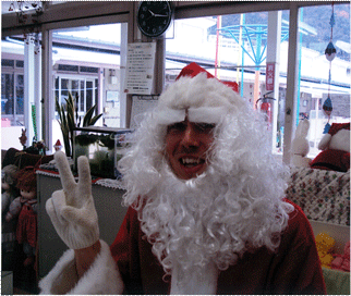 サンタさんとして保育園を訪問