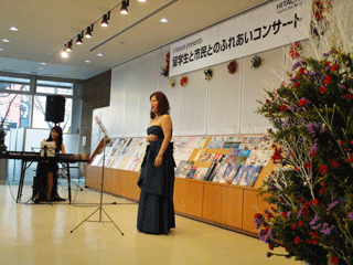 美しいソプラノの歌声