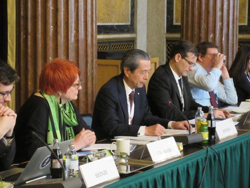 オーストリア議会等主催ラウンドテーブル