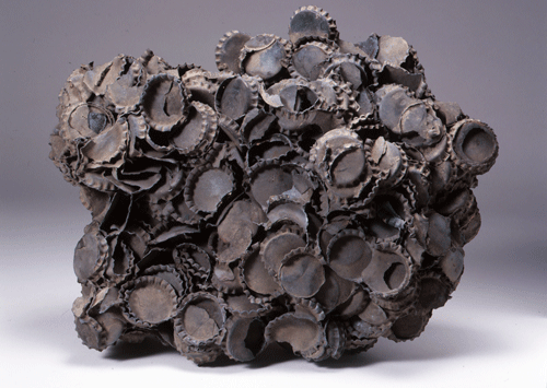 王冠のかたまり（被爆資料）