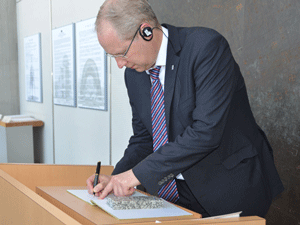 シュテファン・ショストク／ドイツ連邦・ハノーバー市長