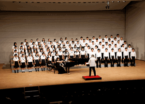 被爆体験記の朗読実演風景