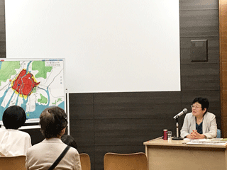 生田さんの伝承講和の様子