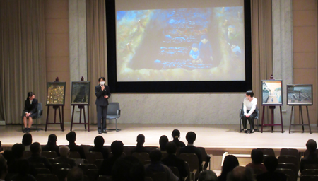 第２回　広島市立基町高等学校「原爆の絵」制作者の皆さんによる作品紹介の様子