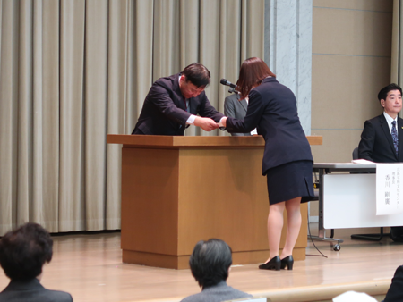 委嘱書交付式の様子