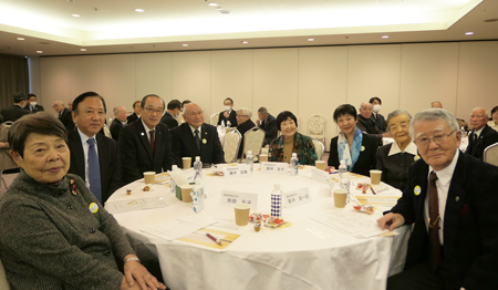 松井市長・平和文化センター幹部職員との懇談①